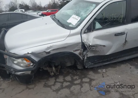 2014 Ram 1500 Outdoorsman z USA, uszkodzony, nr VIN 1C6RR7LT6ES277556